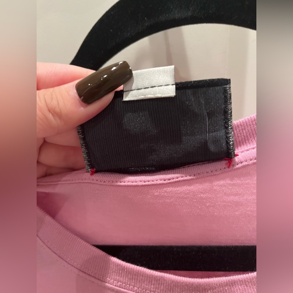 Gucci pineapple pink T-shirt - Picture 5 of 9